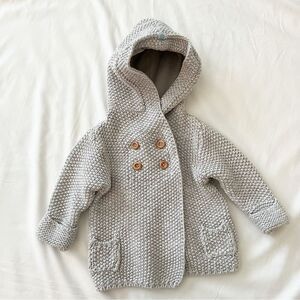 Beba bean hooded gray knit sweater buttons size 12 - 18 months